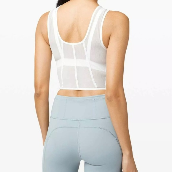 NEW NWT Lululemon Femme Force Crop Tank White 6 - Picture 3 of 3